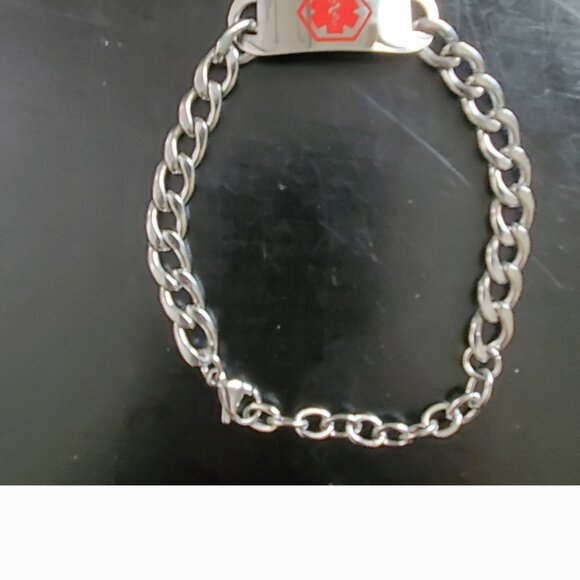 🆕 Diabetic Medical Alert Bracelet, features recognized medical symbol - Picture 5 of 6